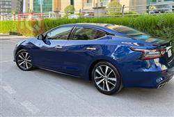 نيسان ماكسيما